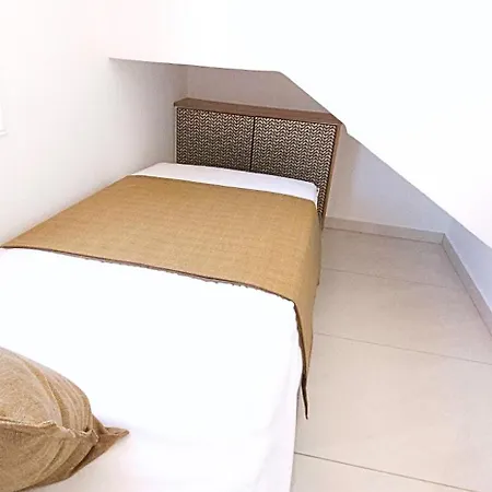 Villa Elia Blue , Hot Tube , Heated Pool Paralimni