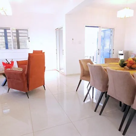 Villa Elia Blue , Hot Tube , Heated Pool