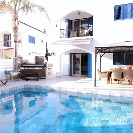 Elia Blue , Hot Tube , Heated Pool