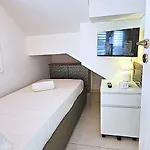 Elia Blue , Hot Tube , Heated Pool * Paralimni