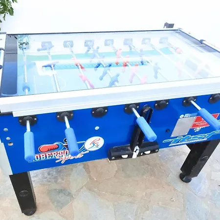 Elia Blue , Hot Tube , Heated Pool *