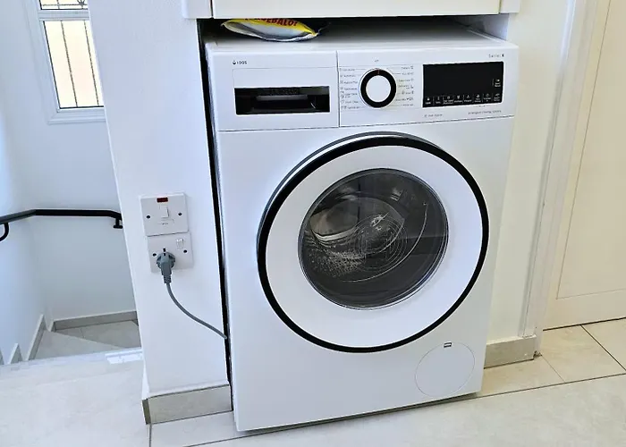 Elia Blue , Hot Tube , Heated Pool Vilă