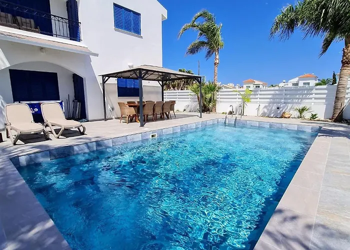 Elia Blue , Hot Tube , Heated Pool Vilă